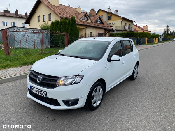 Dacia Sandero 1.2 16V 75 Essentiel