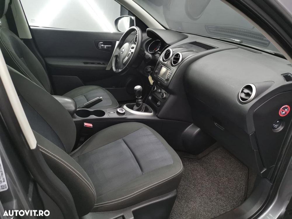 Nissan Qashqai 1.6 DCI 4 x 4 DPF Start/Stop I-Way - 8