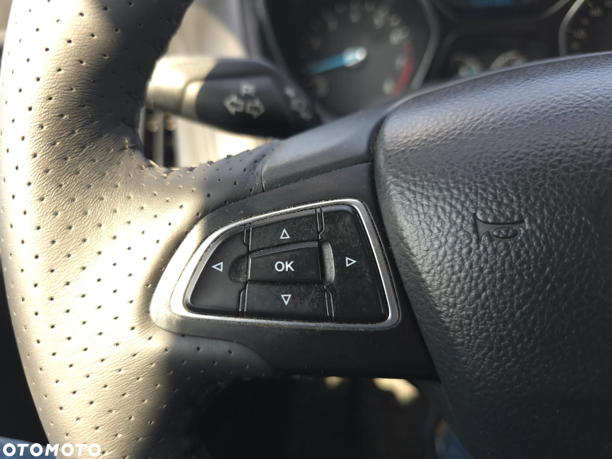 Ford Focus 1.6 Ambiente - 21