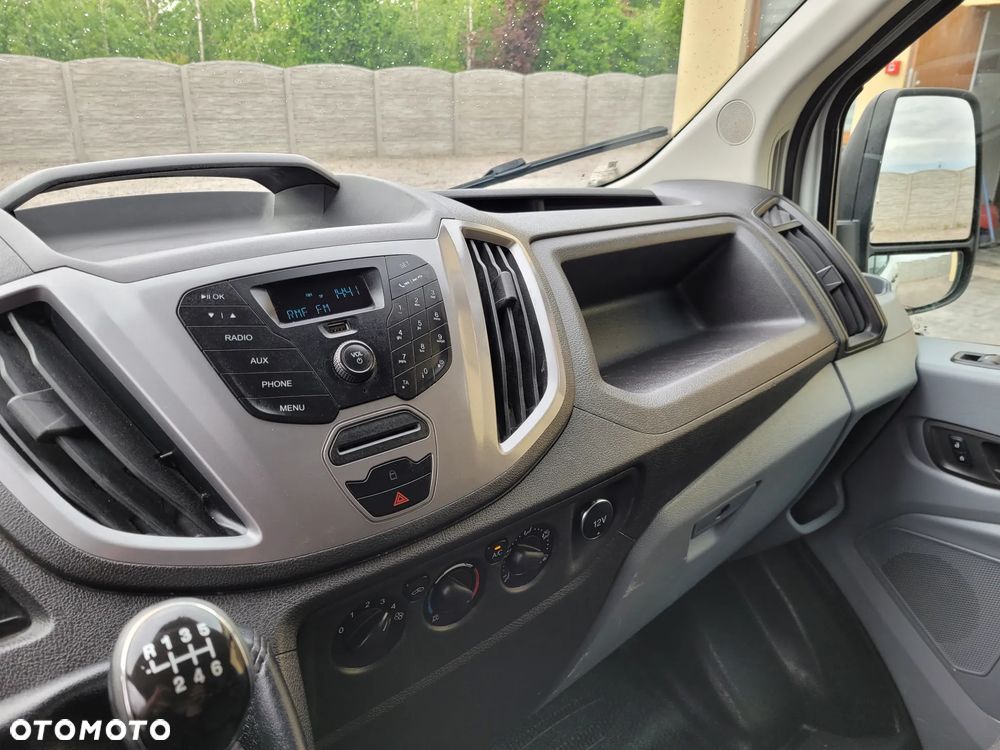 Ford Transit - 14
