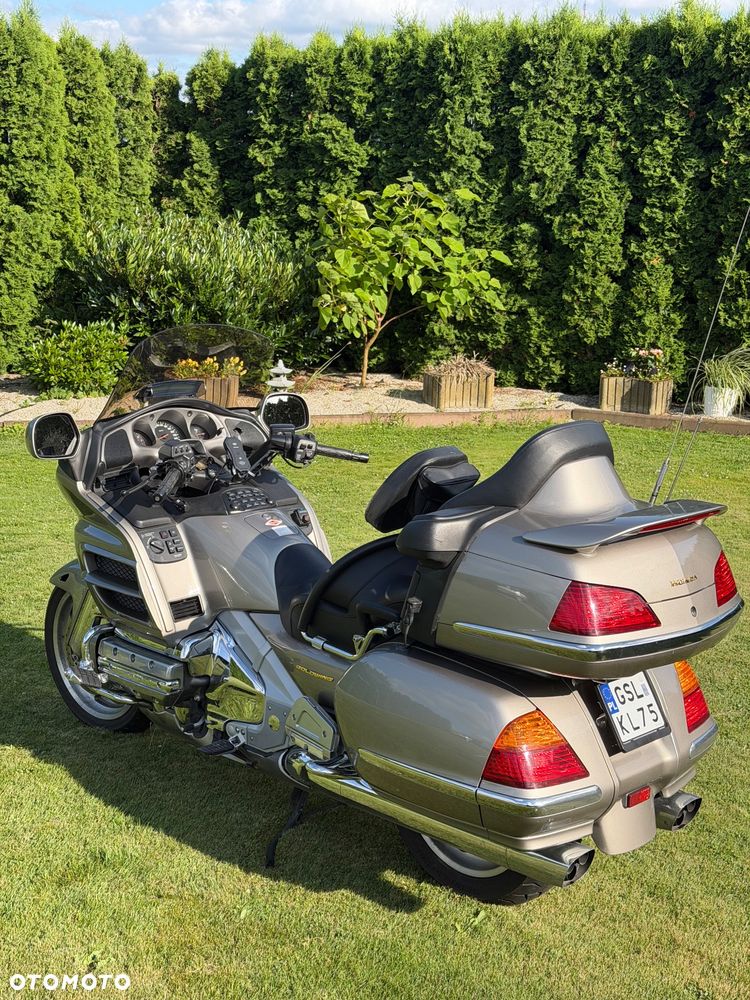 Honda GL - 5