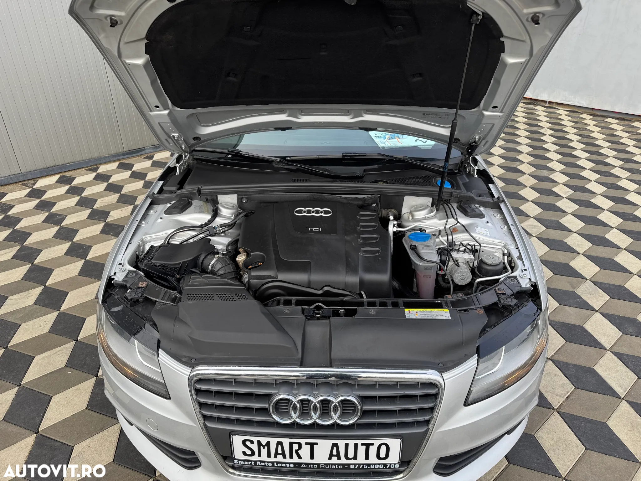 Audi A4 Avant 2.0 TDI DPF multitronic Attraction - 16
