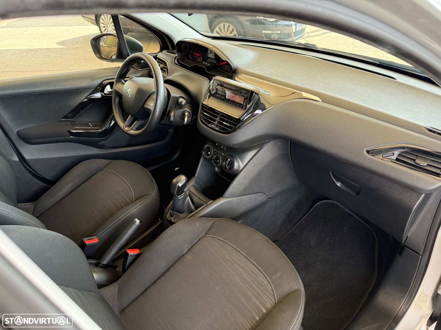 Peugeot 208 1.0 PureTech Access - 4