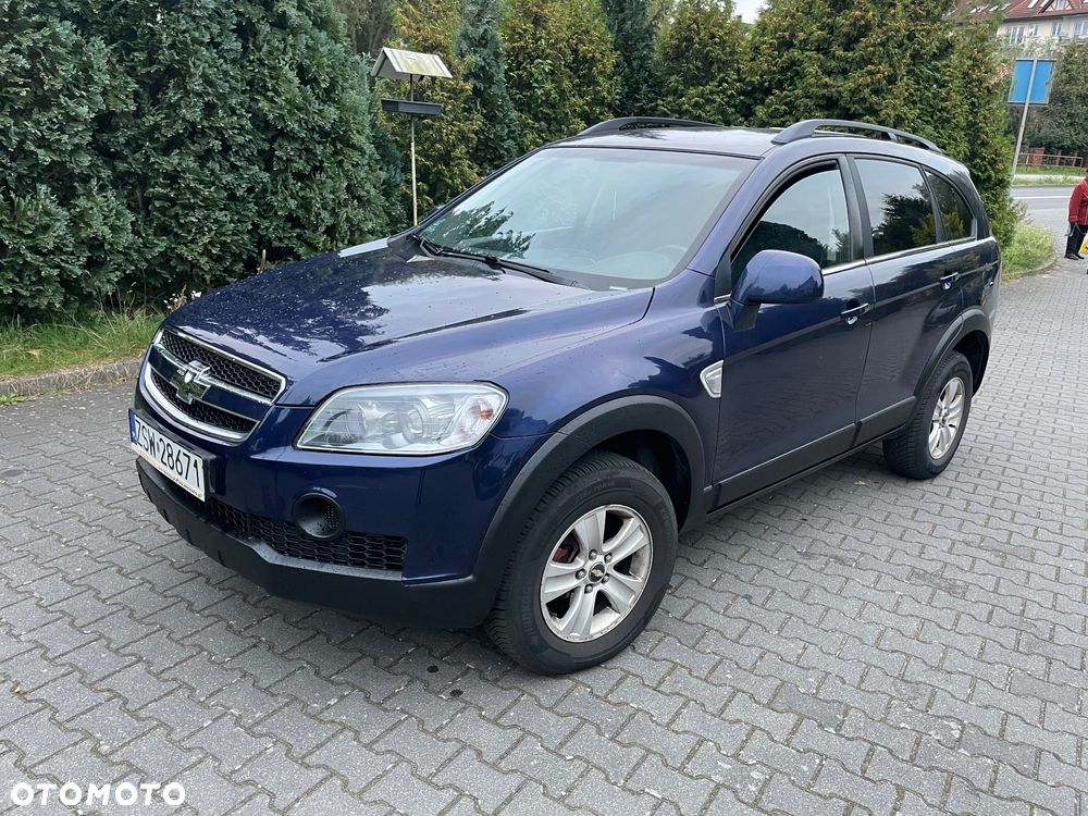 Chevrolet Captiva 2.4 LS 5os - 1