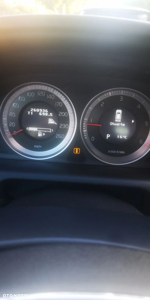 Volvo XC 60 D5 AWD Summum - 10