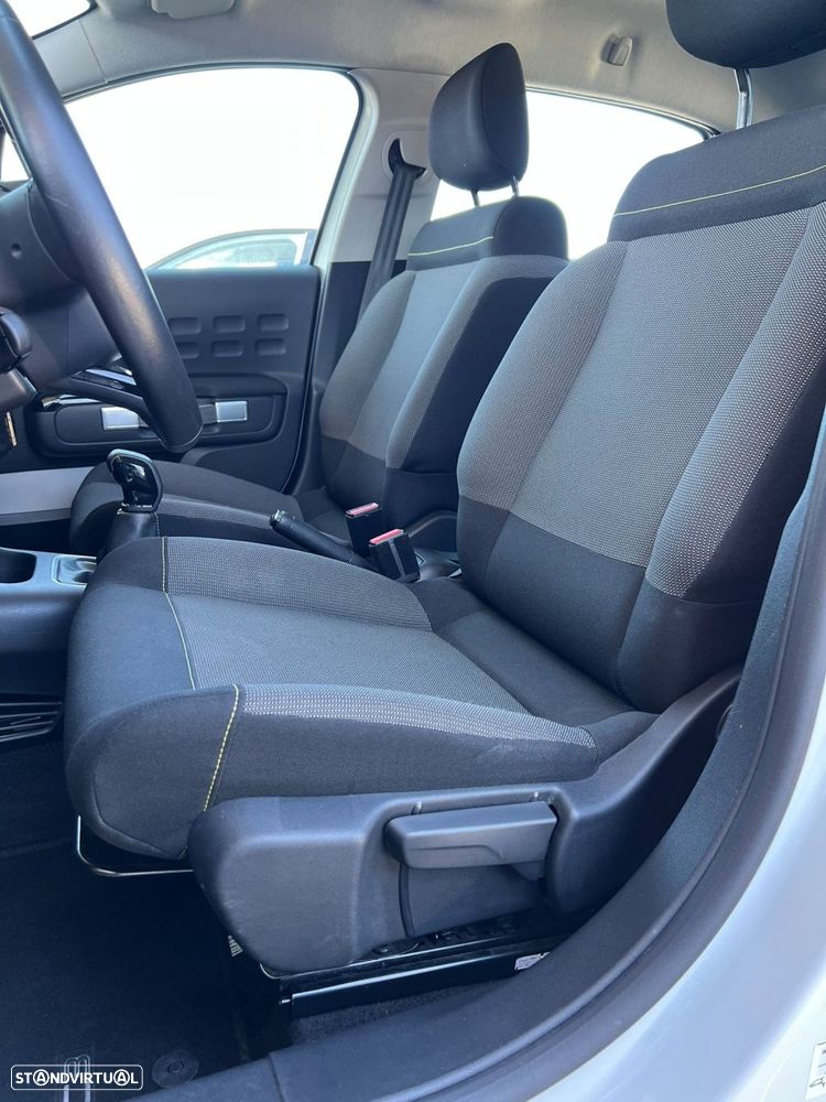 Citroën C3 1.2 PureTech Shine - 6