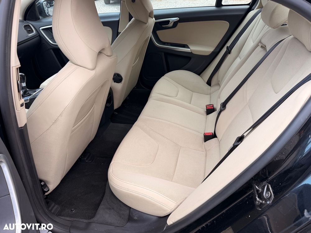 Volvo S60 DRIVe Momentum - 7