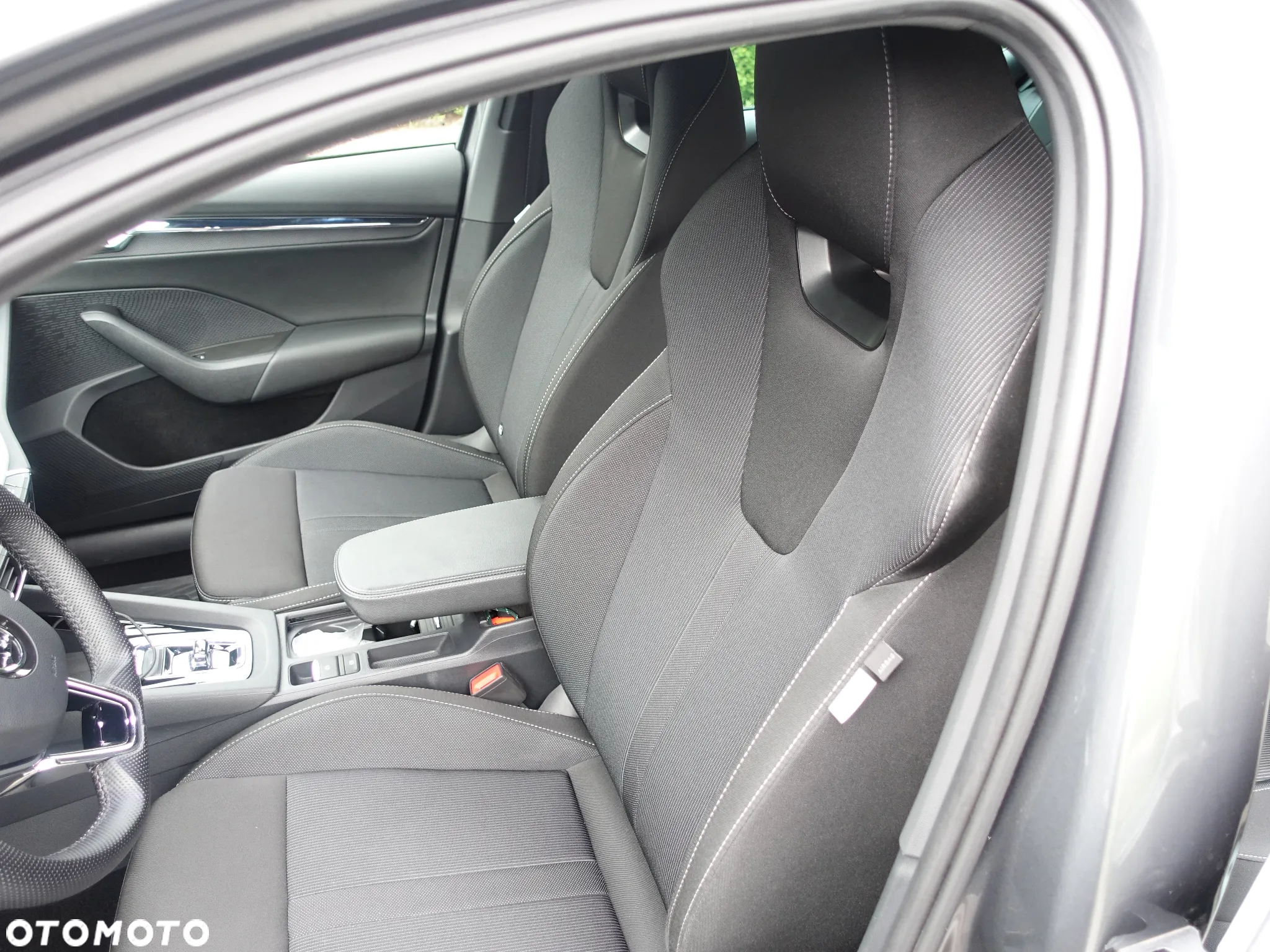 Skoda Octavia 2.0 TSI 4x4 Style DSG - 9