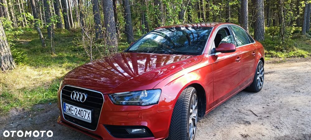 Audi A4 Limousine - 4