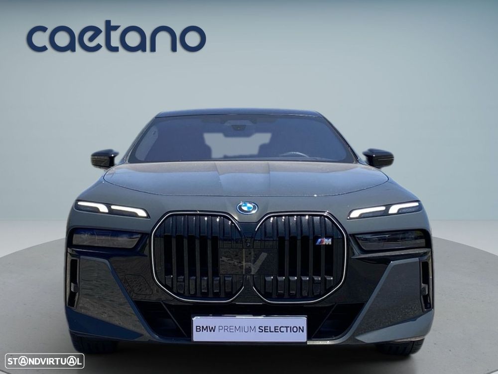 BMW 760 M760e xDrive - 33