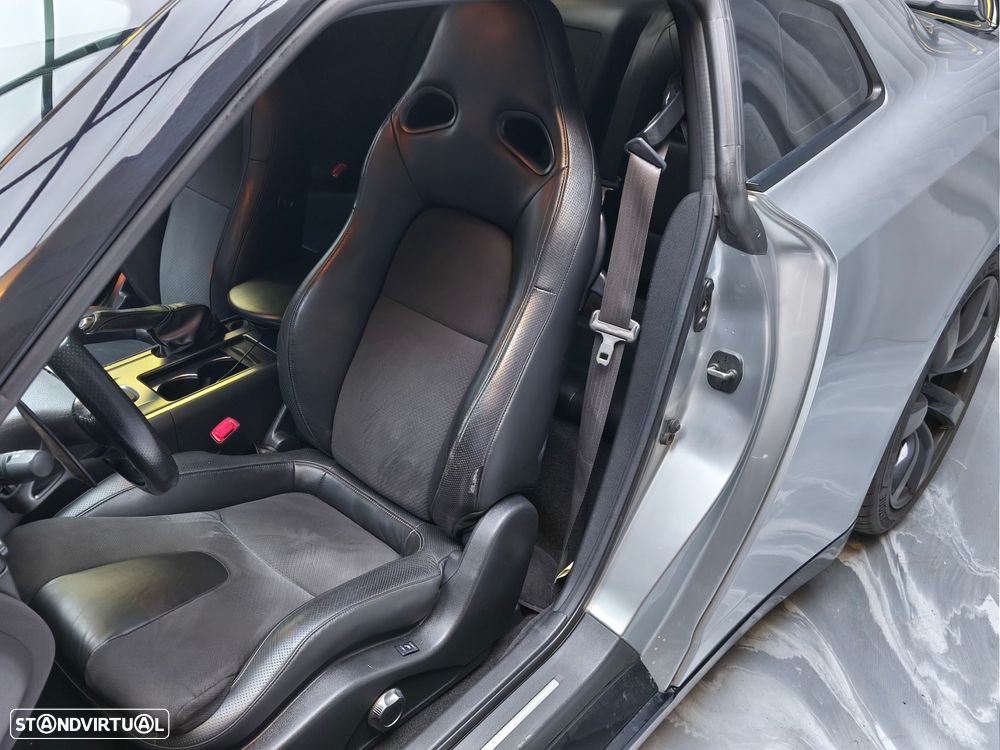 Nissan GT-R - 18