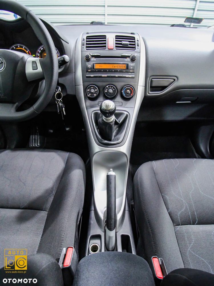 Toyota Auris 1.33 VVT-i Terra - 15
