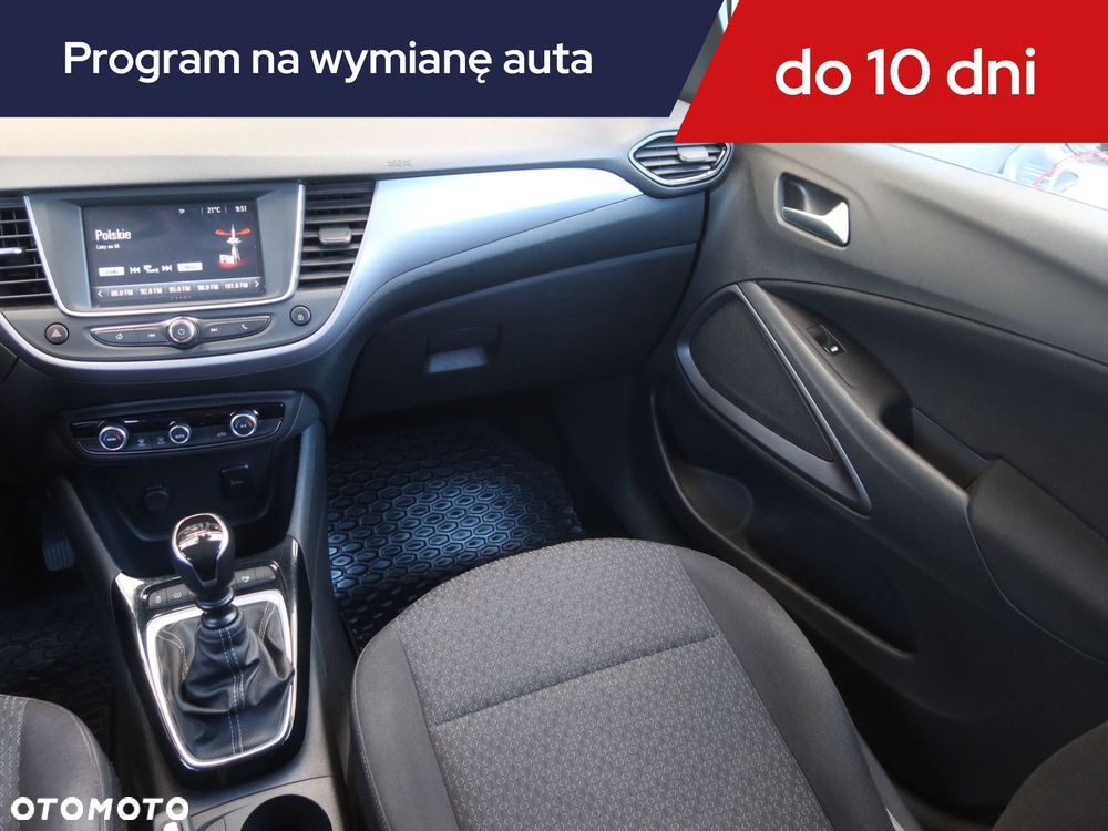 Opel Crossland X - 10