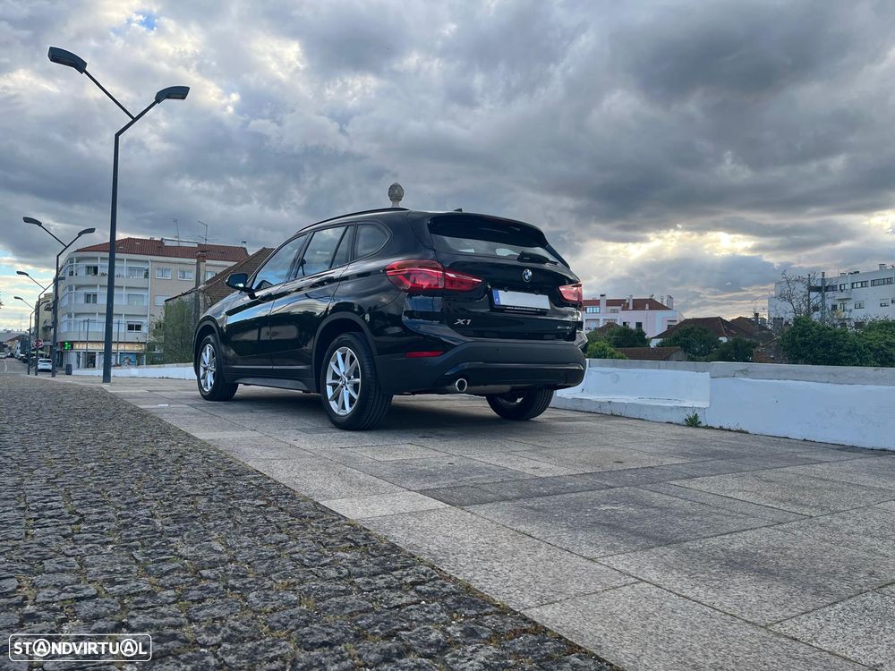 BMW X1 16 d sDrive Auto Line Sport - 19