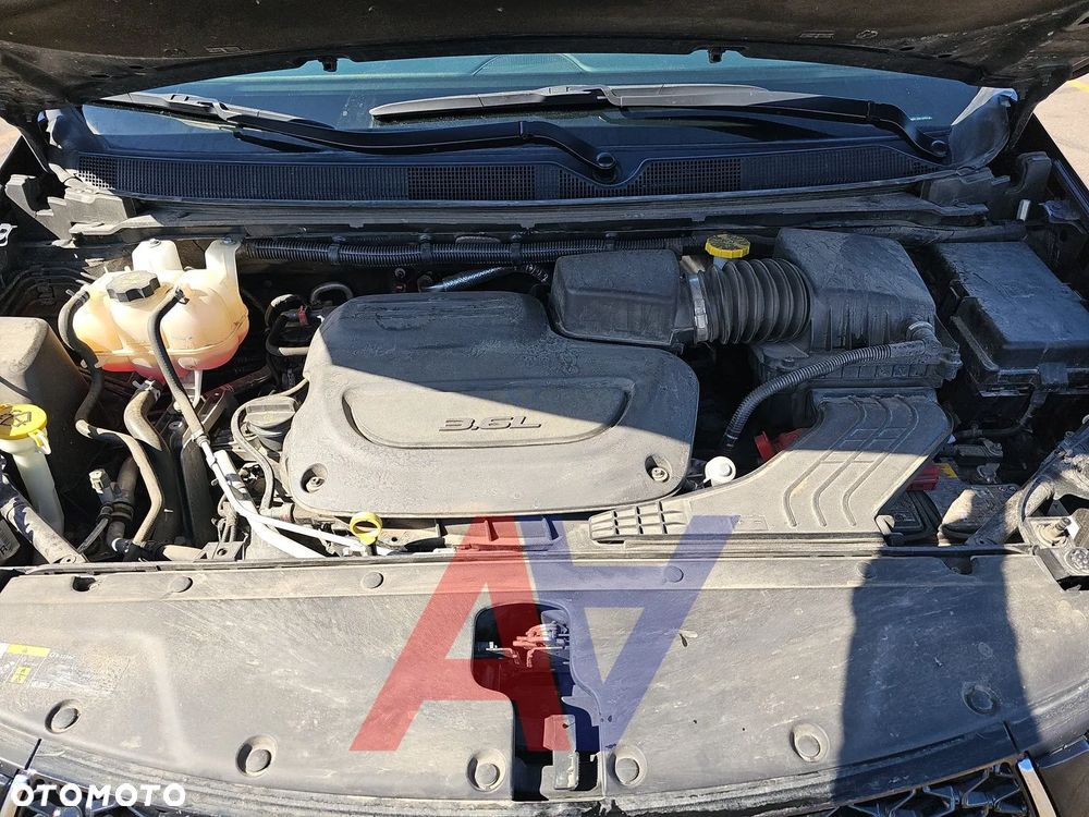 Chrysler Pacifica - 18