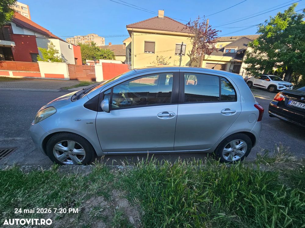 Toyota Yaris 1.4 D-4D Sol - 4
