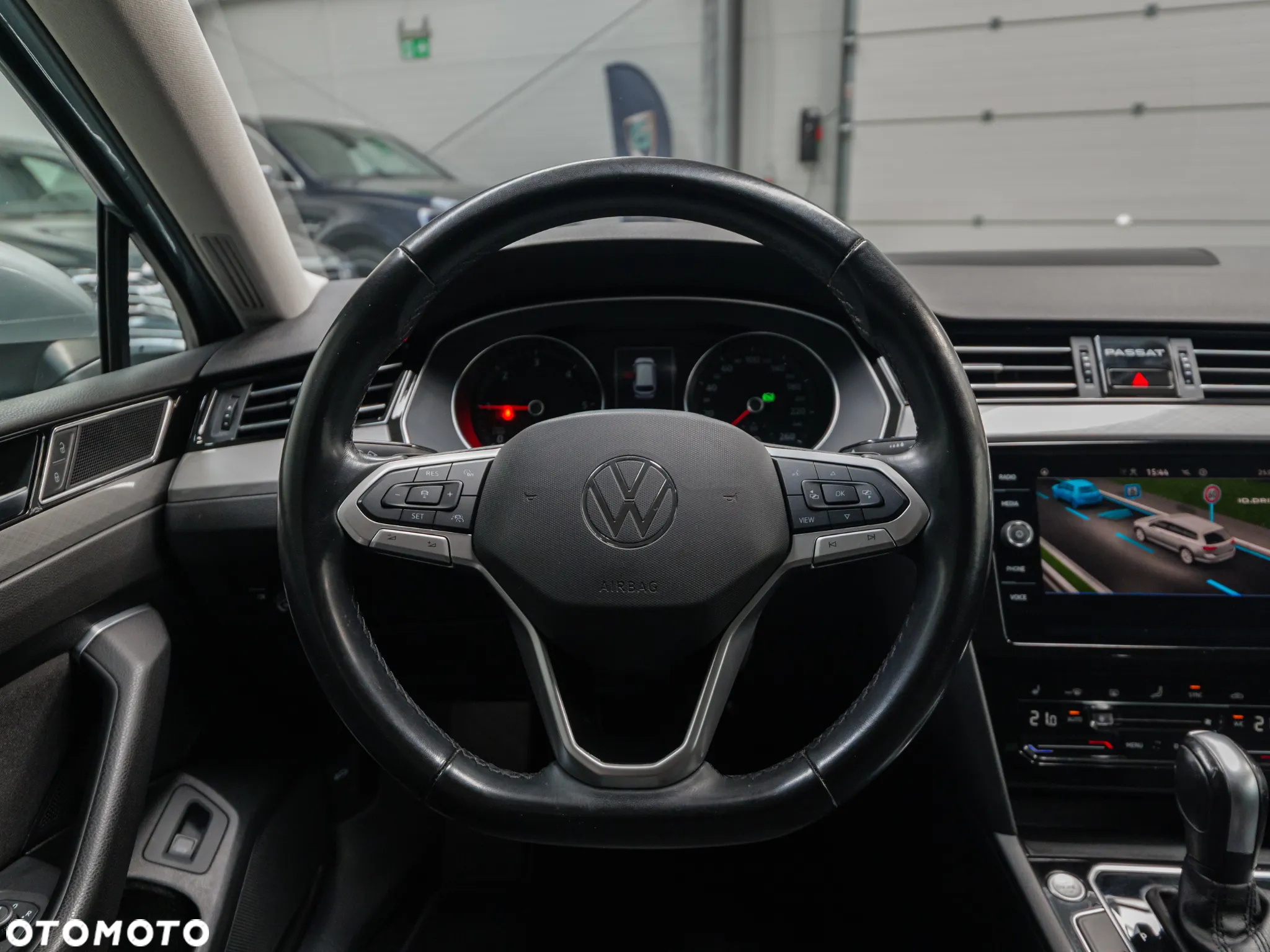 Volkswagen Passat 2.0 TDI EVO Business DSG - 24