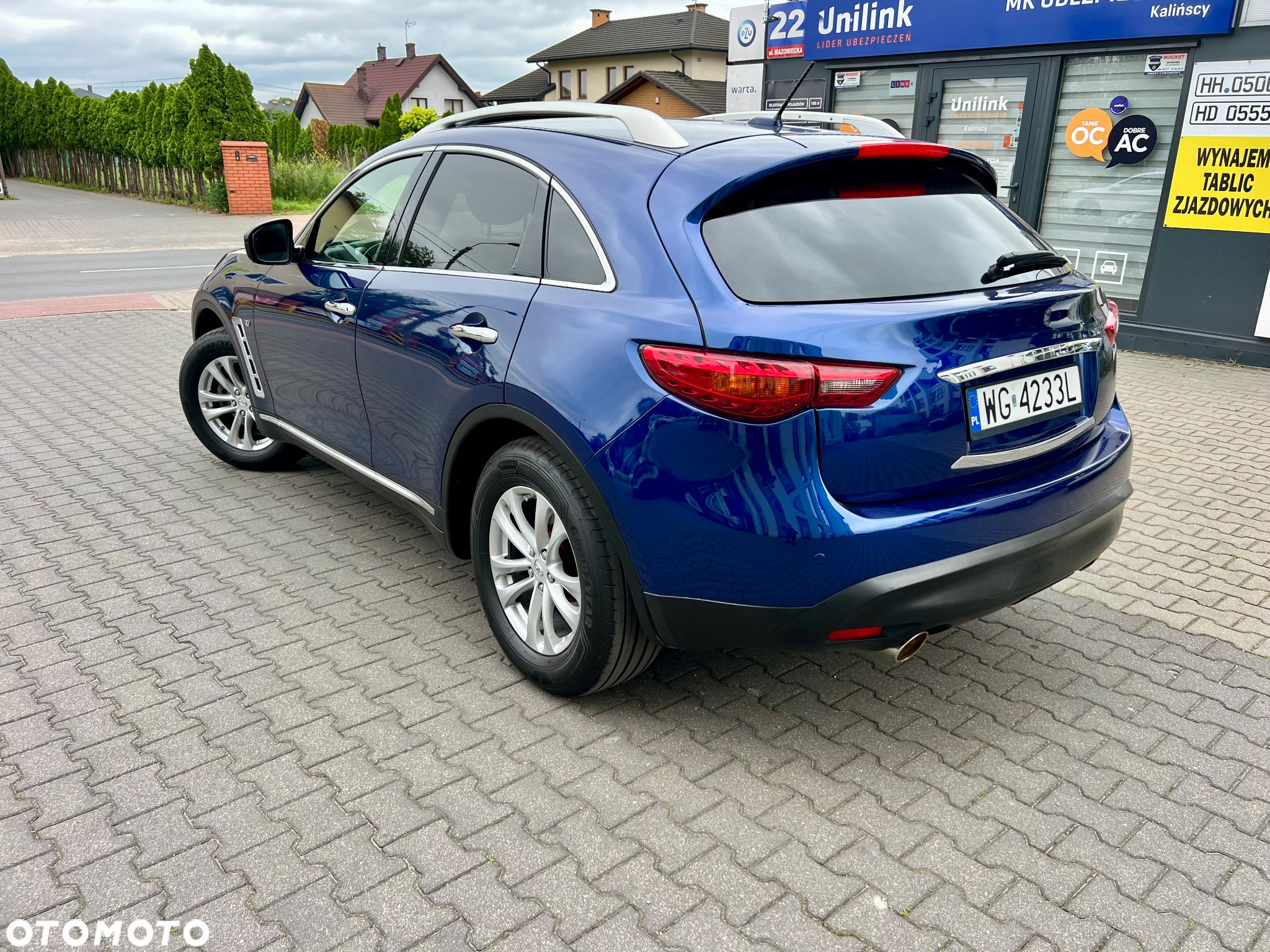 Infiniti QX70 3.7 AWD S Premium - 3