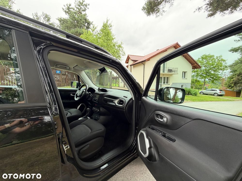 Jeep Renegade 1.4 MultiAir Limited FWD S&S - 23