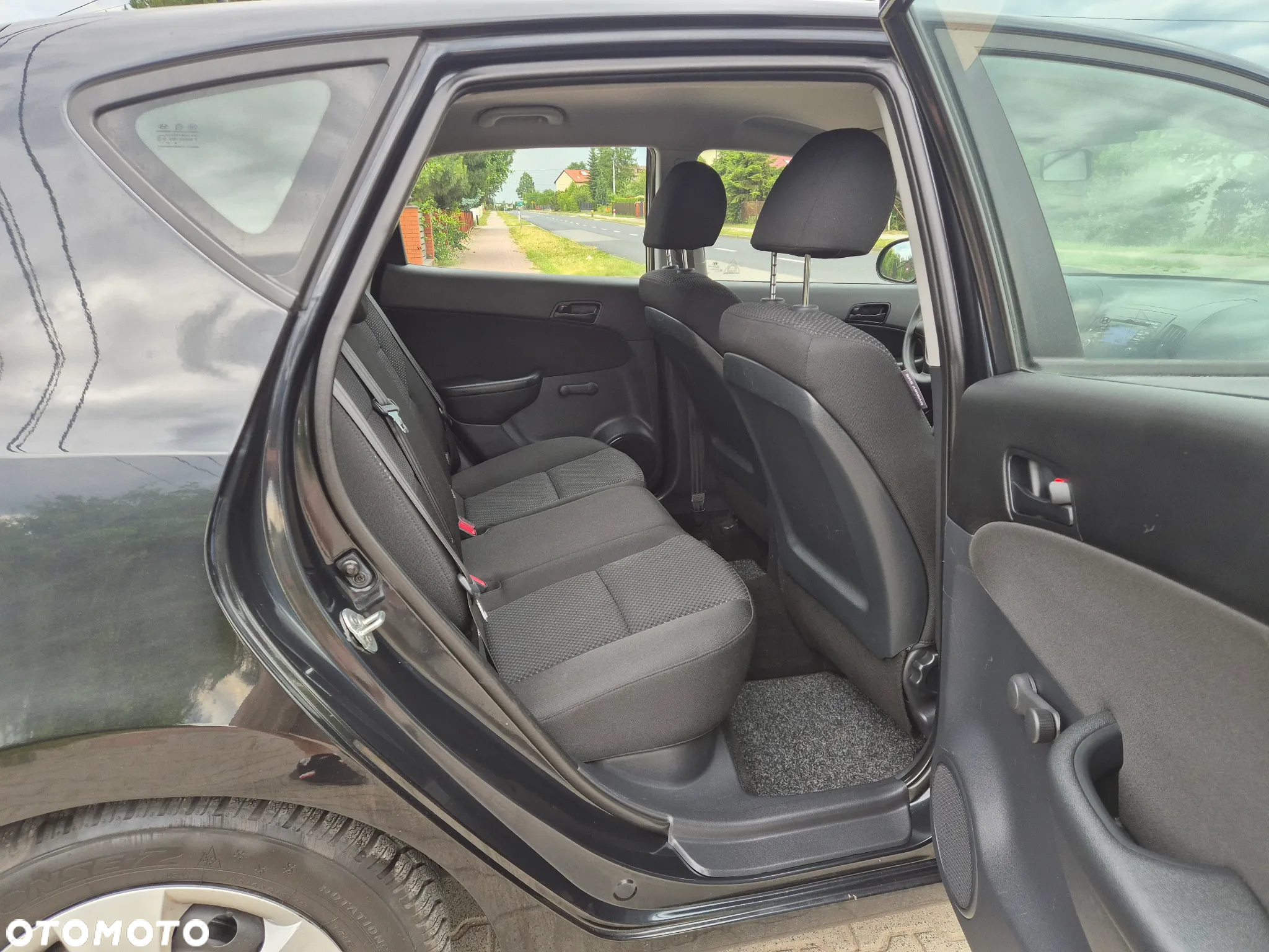Hyundai i30 1.6 CRDi Classic + - 10