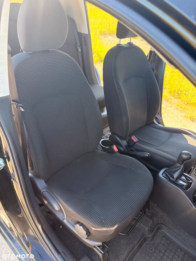 Mitsubishi Space Star 1.2 Intense - 12