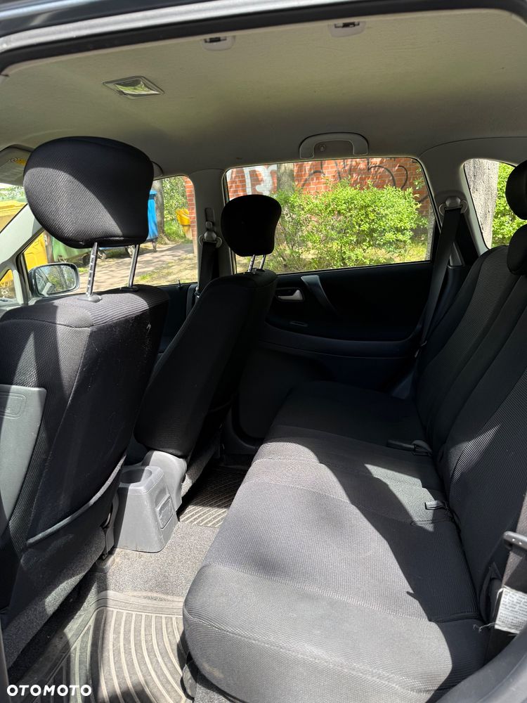 Suzuki Liana 1.6 4WD Comfort - 6
