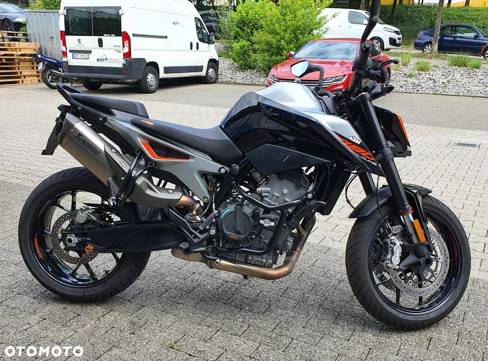 KTM Duke 790 - 1
