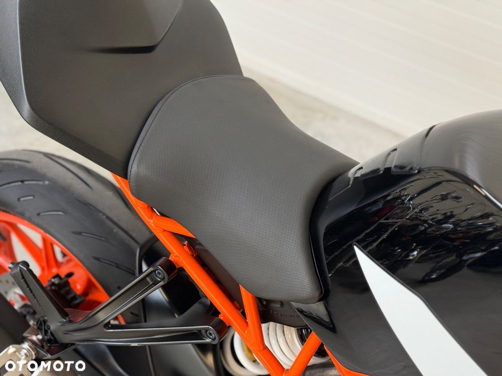 KTM RC 390 - 17