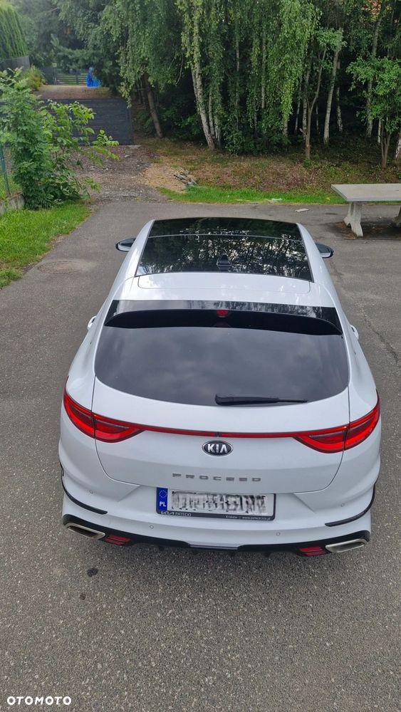 Kia ProCeed - 14