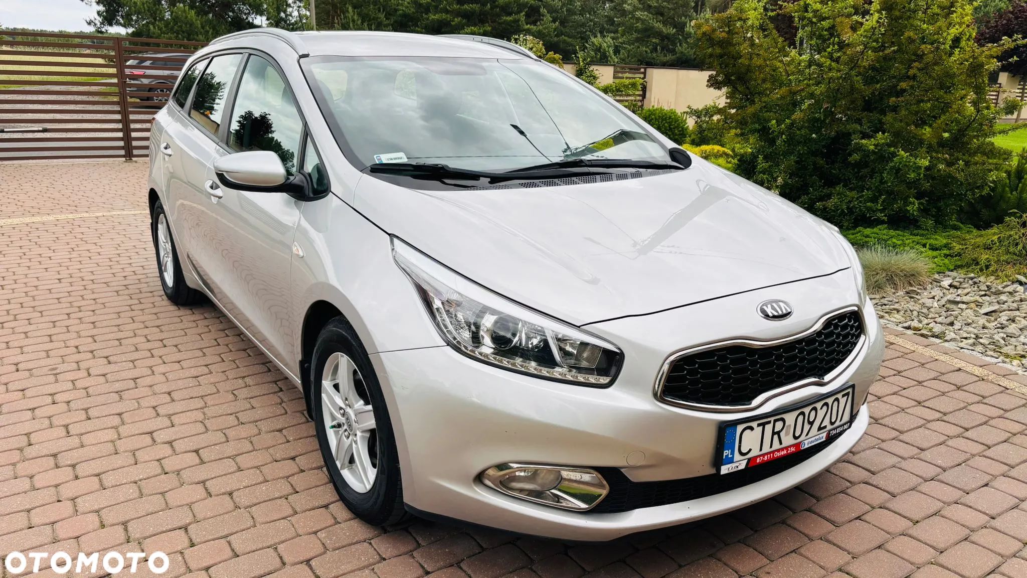 Kia Ceed - 1