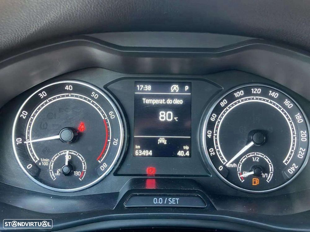 Skoda Kamiq 1.0 TSI DSG - 11