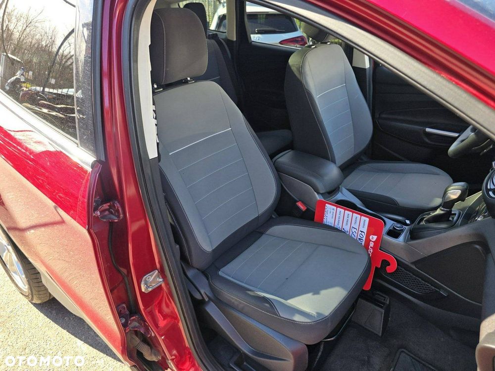 Ford Kuga - 30