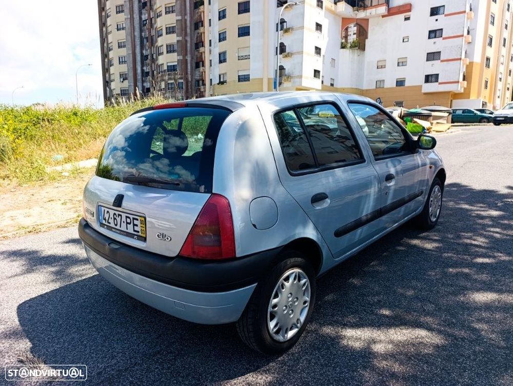 Renault Clio 1.2 RN - 5