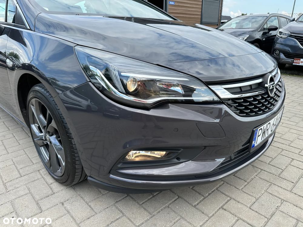 Opel Astra - 38