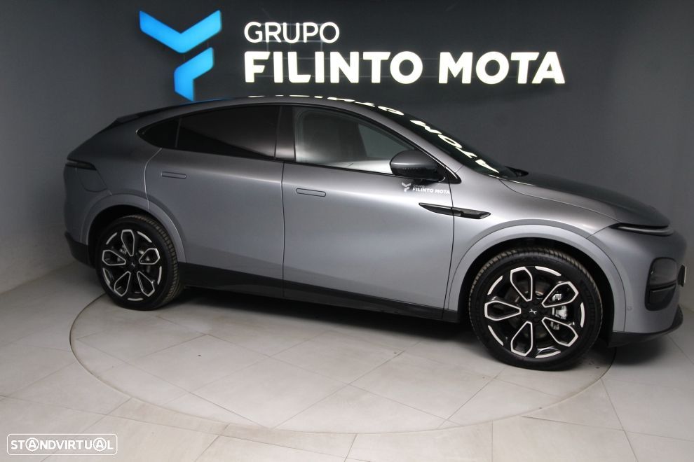 Xpeng G6 87.5 kWh AWD Performance + Gancho de Reboque - 9