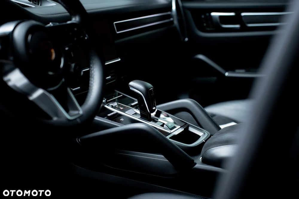 Porsche Cayenne GTS Tiptronic S - 18