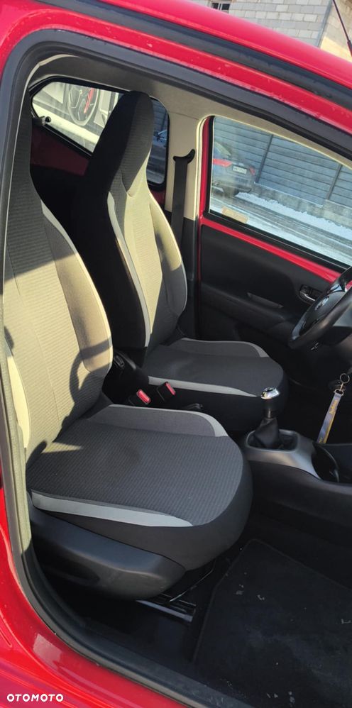 Toyota Aygo 1.0 VVT-i Color Edition - 8
