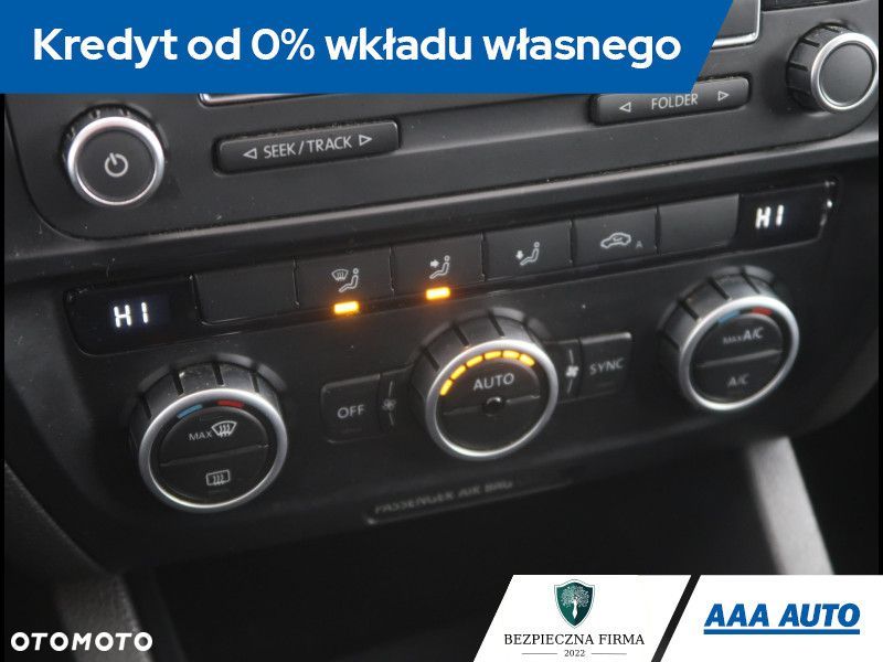 Volkswagen Jetta - 14