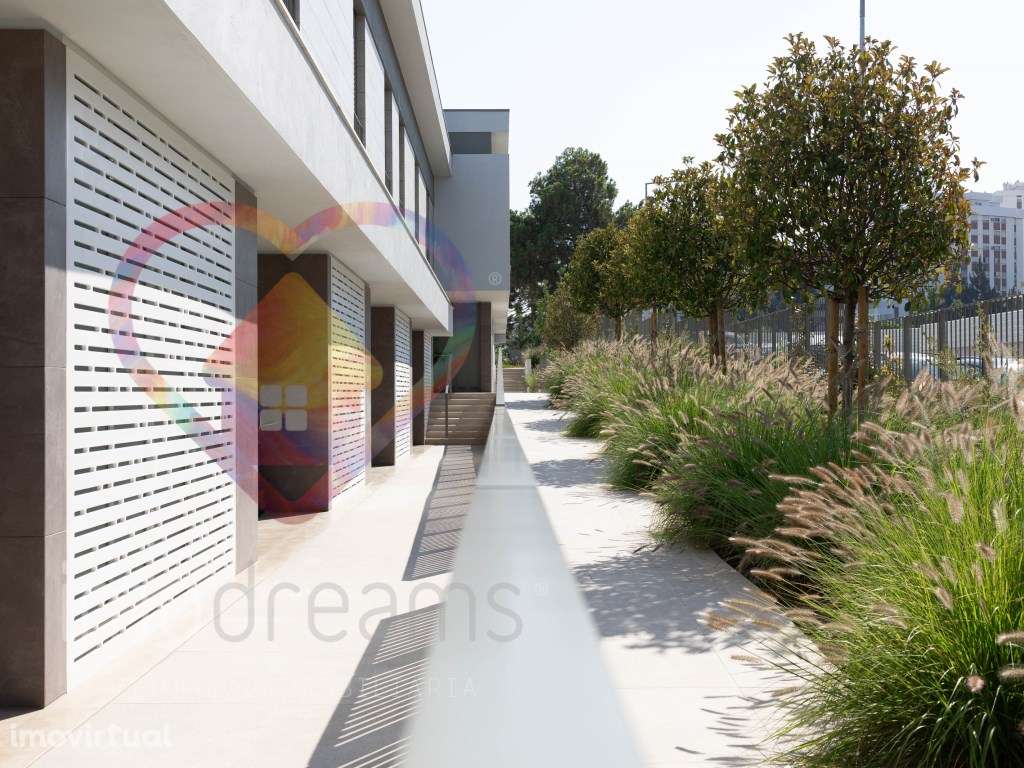 Moradia T4 em Condomínio Privado em Póvoa de Santa Iria, Lisboa - Grande imagem: 4/27