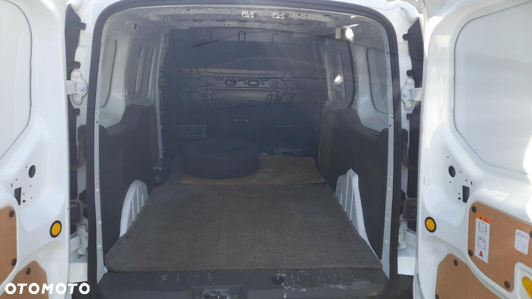 Ford Transit Connect - 15