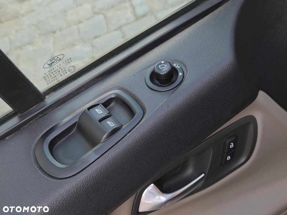 Ford Transit Custom 300 L1H1 VA Titanium - 27