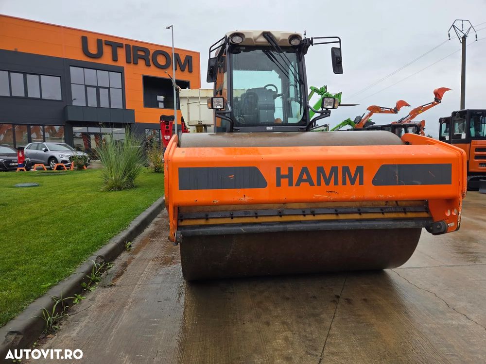 Hamm H11i, 2019, 927h, 13,2 tone, latime tamburi 2,1m, produs in GERMANIA, motor DEUTZ 115CP, Aer conditionat, Lungime 5,9m, anv 90% ok, posibilitate leasing, PROMOTIE 69.900 EUR+Tva - 10