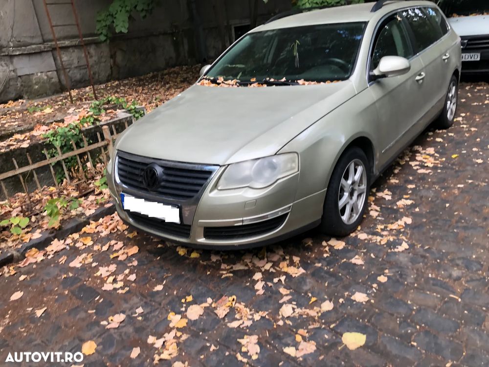 Dezmembrez VW Volkswagen Passat B6 break bej galben auriu 2.0 BMP manual 140cp - 2
