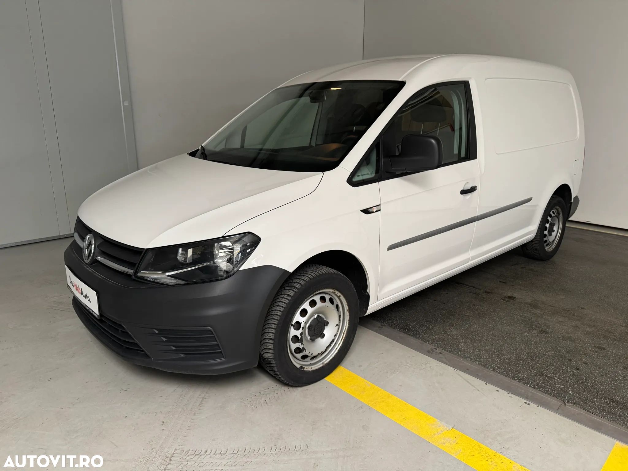 Volkswagen Caddy - 1