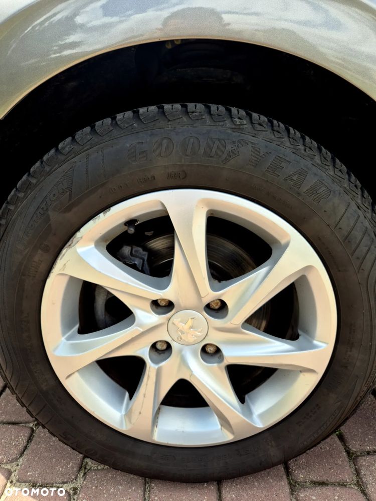 Peugeot 208 95 VTI Active - 17