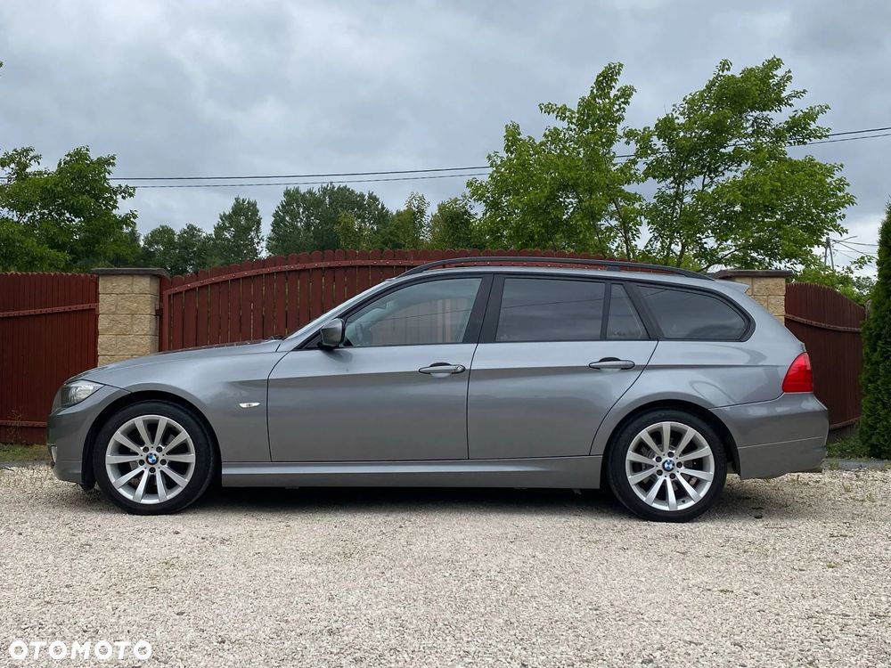 BMW Seria 3 318i - 7