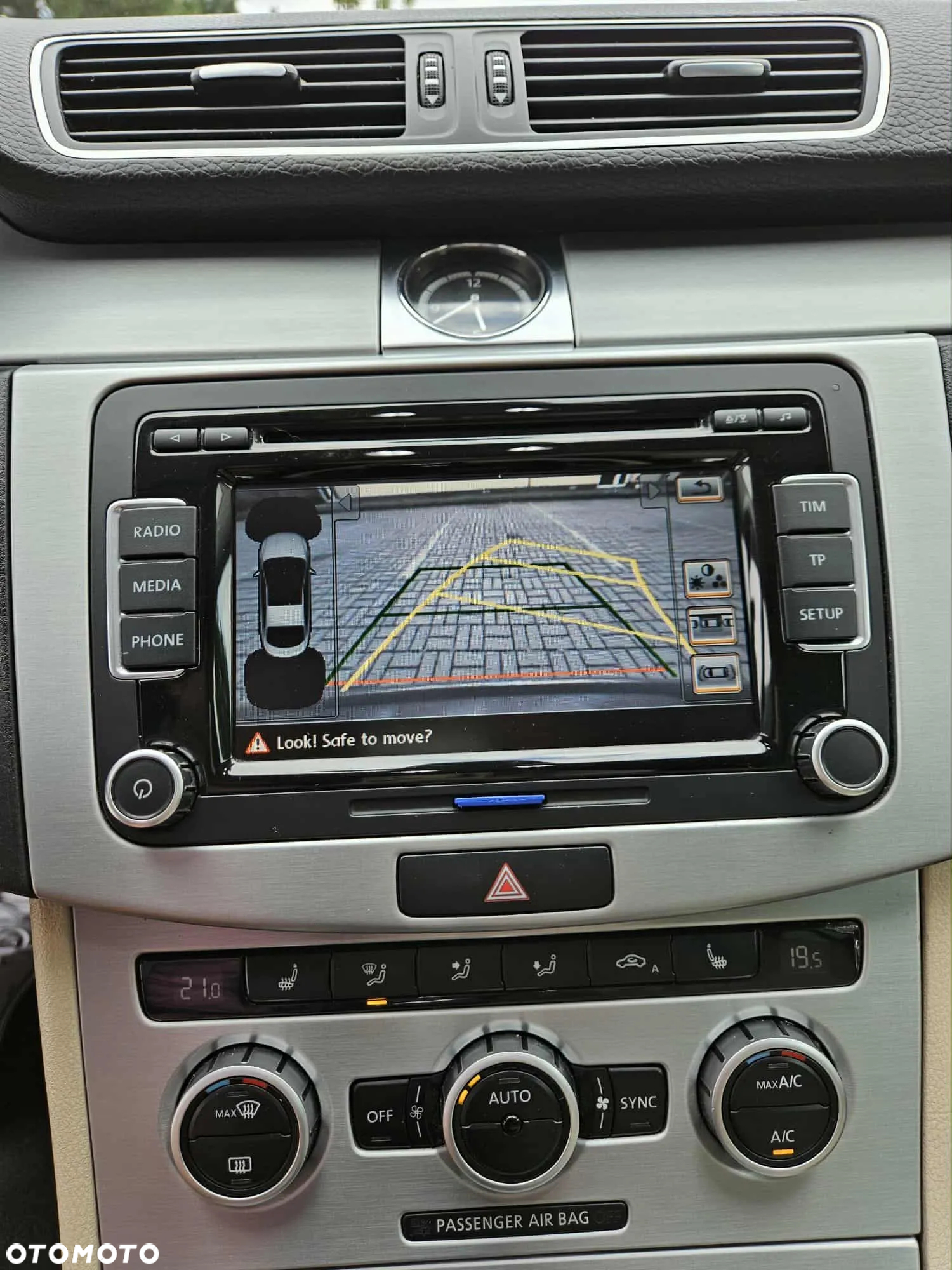 Volkswagen Passat CC - 15