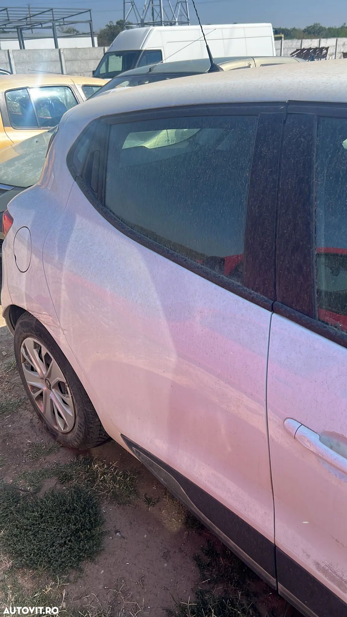 USA DREAPTA CLIO 4 - 1
