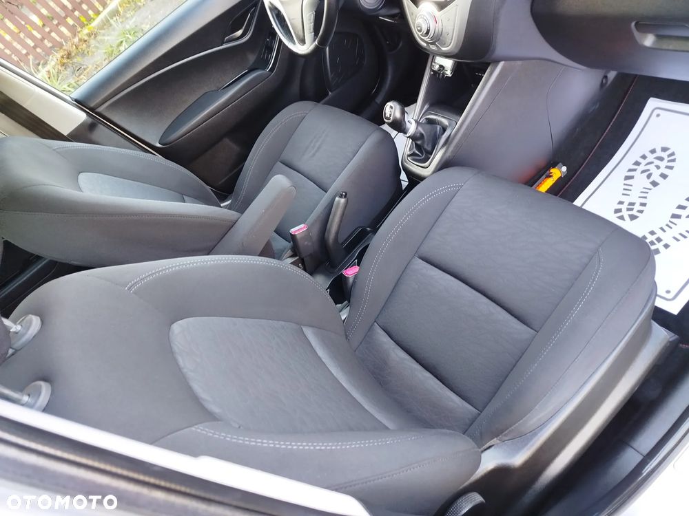 Hyundai ix20 Fifa World Cup Edition - 18