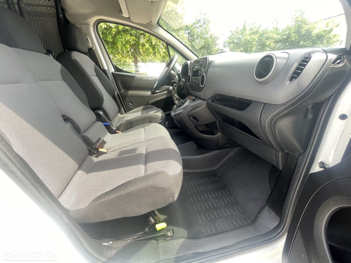 Citroën Berlingo 1.6 BlueHDi L1 3L - 19